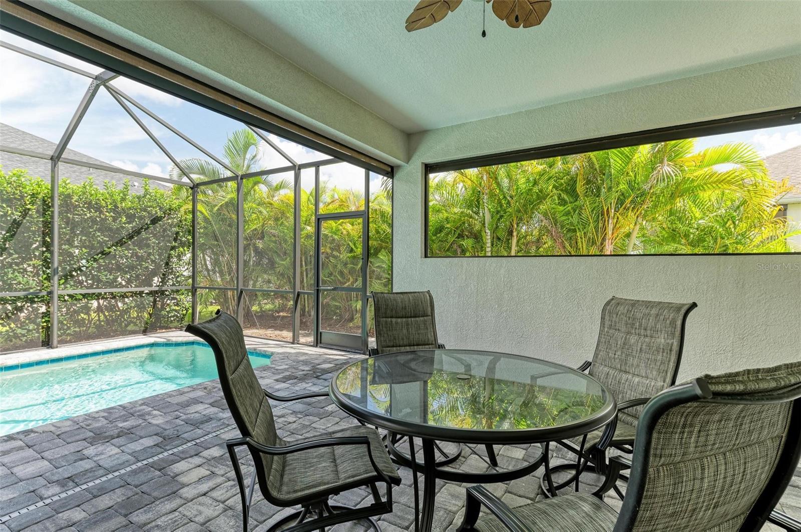 Image 33 of 53 For 12105 Goldenrod Avenue