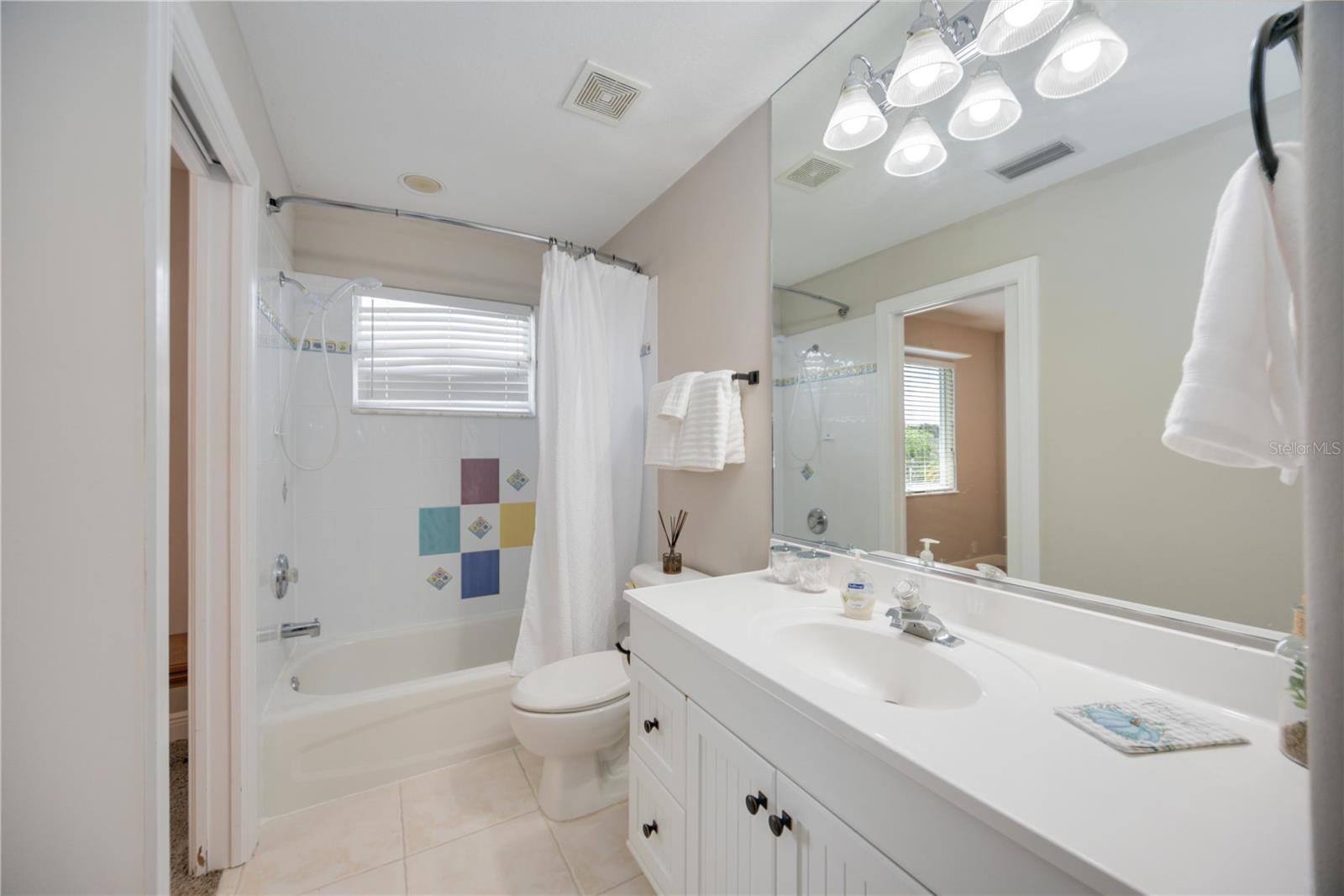 Listing photo id 23 for 4306 Barracuda Drive