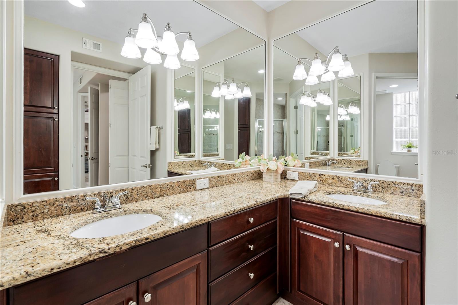 Image 23 of 40 For 7922 Tybee Court