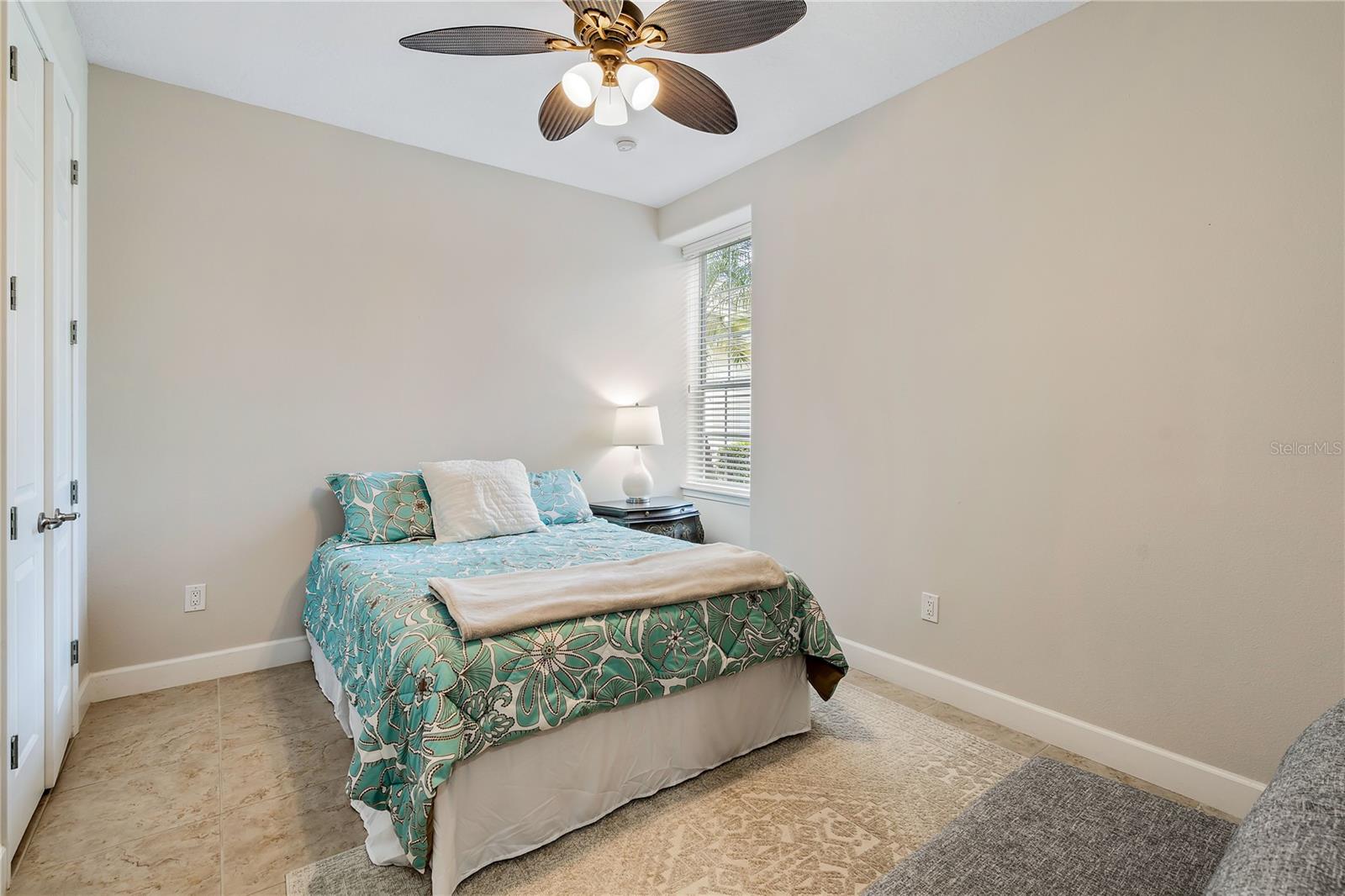 Image 29 of 40 For 7922 Tybee Court