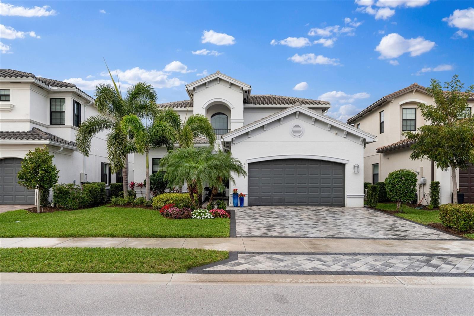 Details for 4451 Kensington Circle, NAPLES, FL 34119