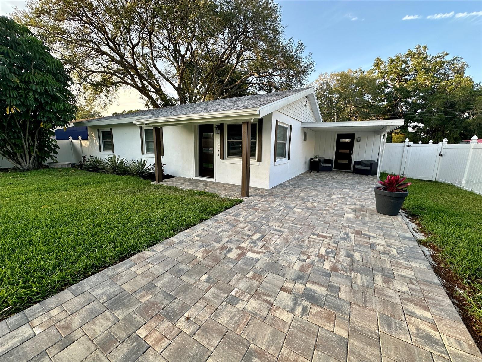 Details for 1477 School Avenue, SARASOTA, FL 34239