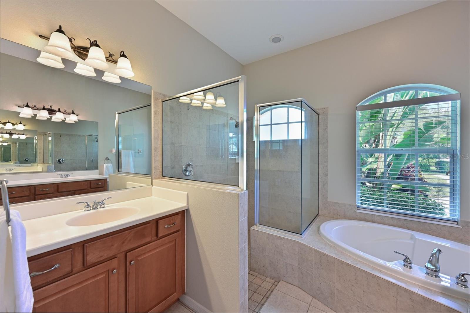 Listing photo id 14 for 12335 Lavender Loop