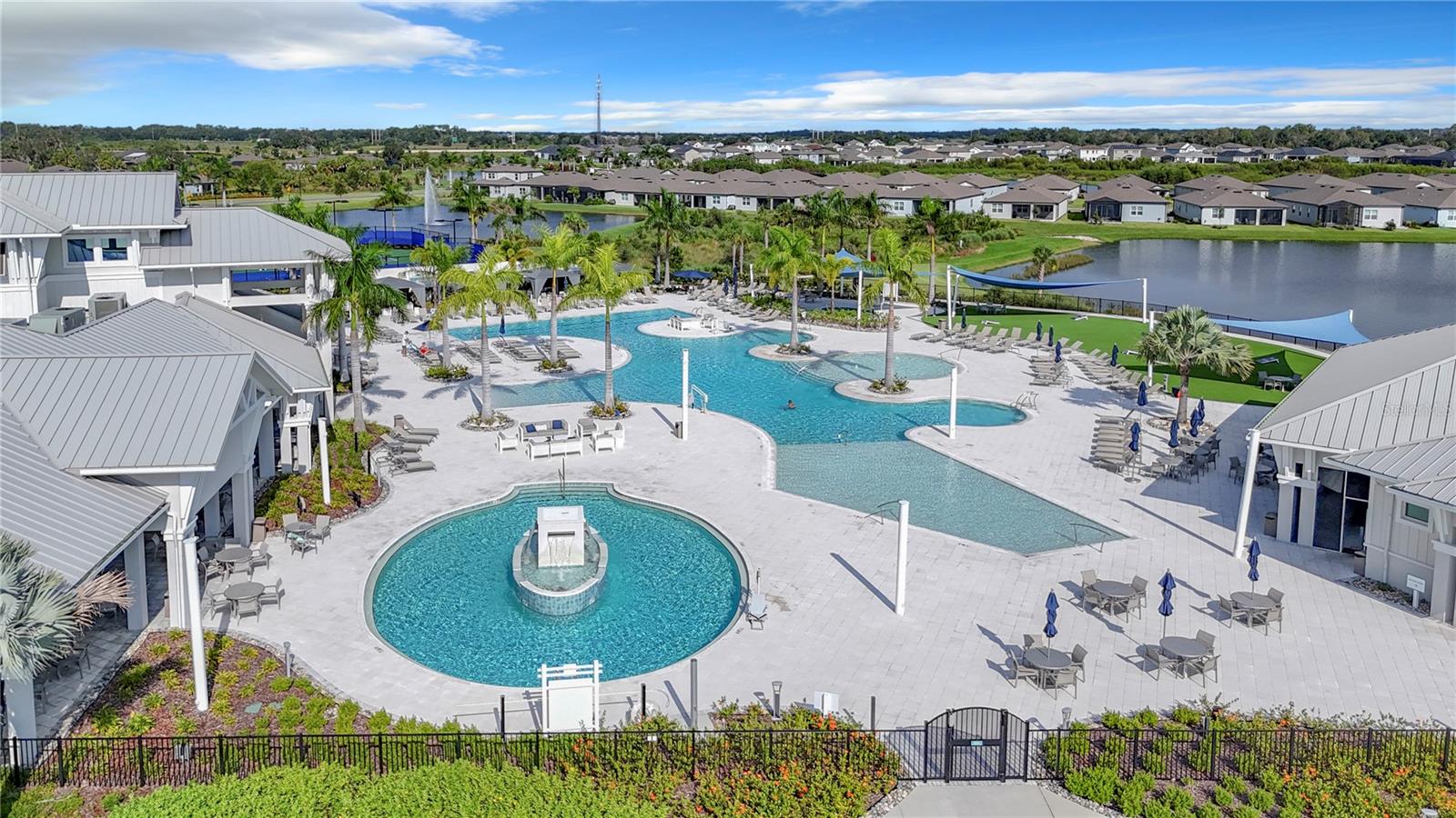 Listing photo id 41 for 8313 Ocean Tides Cove