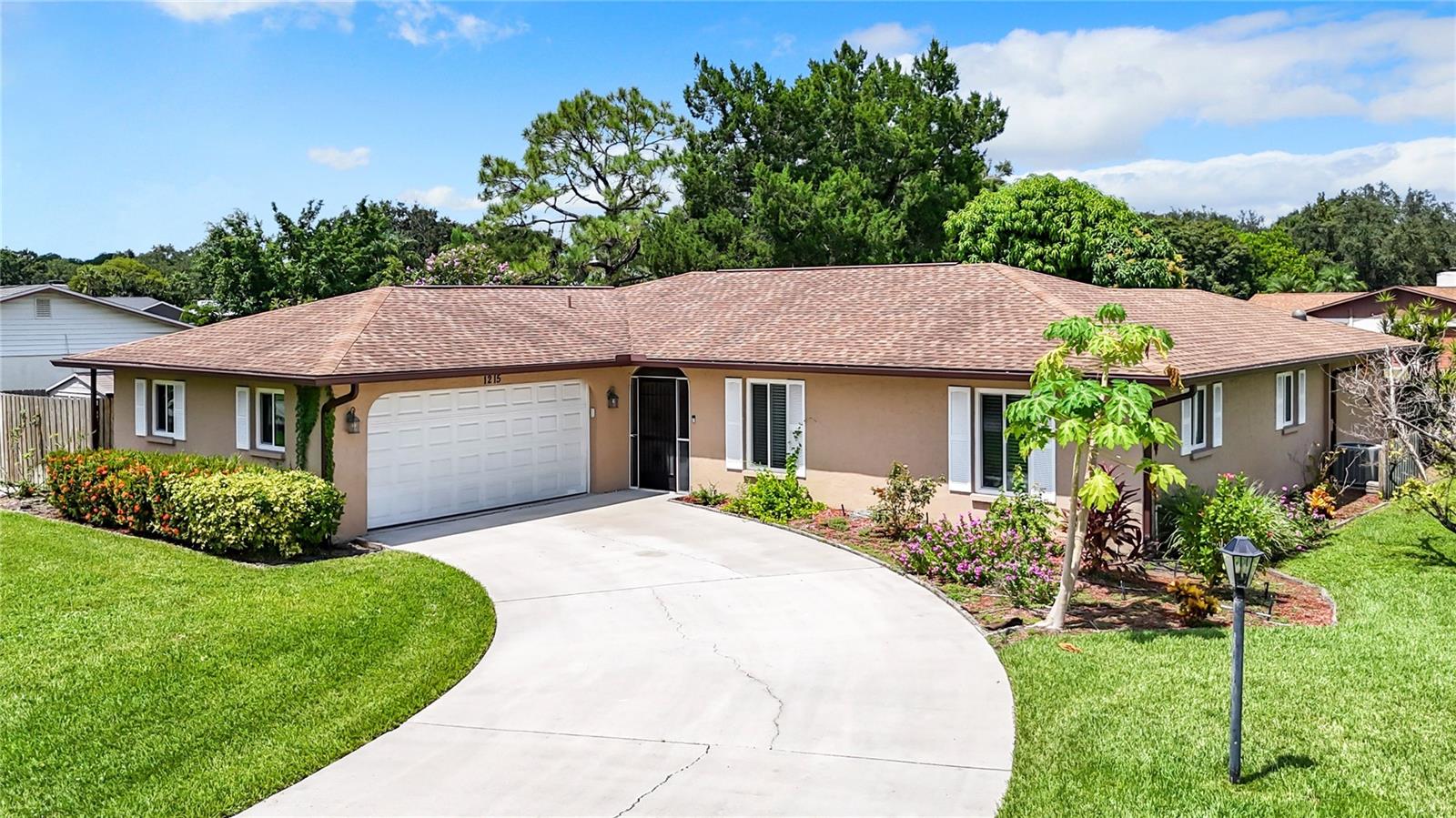 Details for 1215 Georgetowne Place, SARASOTA, FL 34232