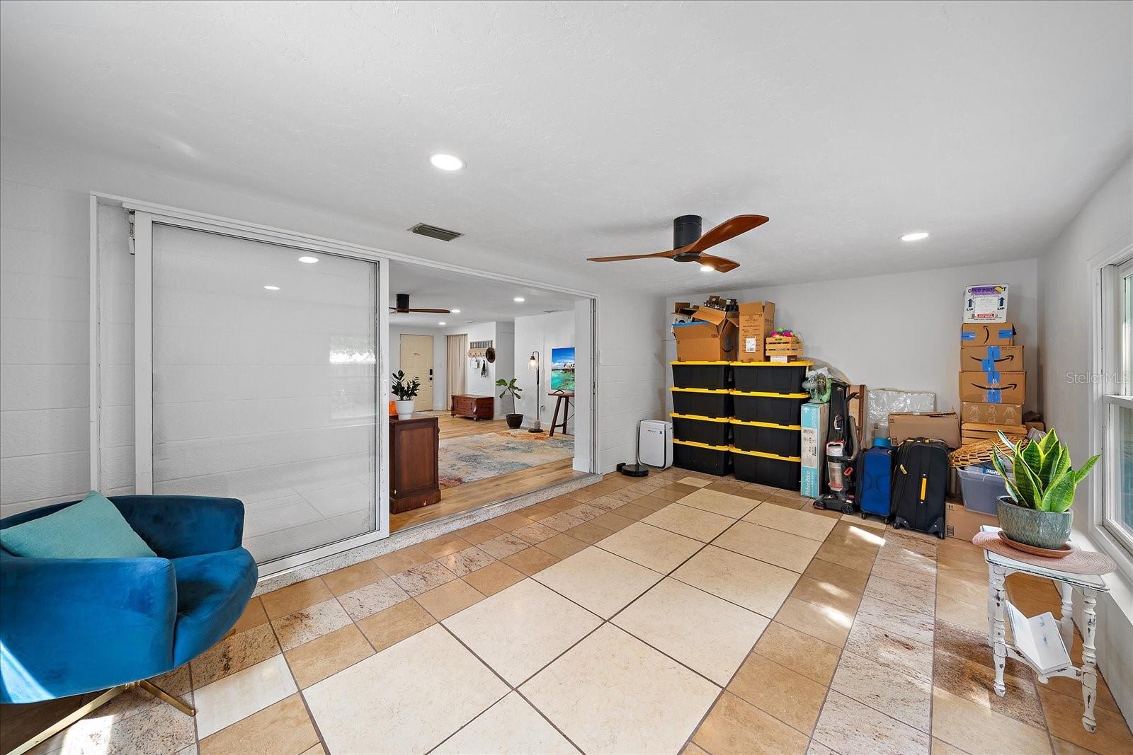 Listing photo id 20 for 3217 Salem Avenue