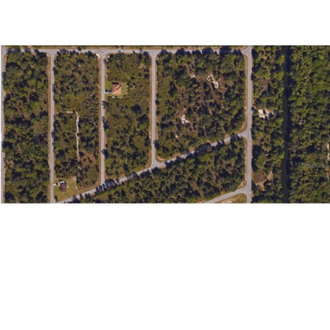 Image 7 of 19 For 77 Gimli Street