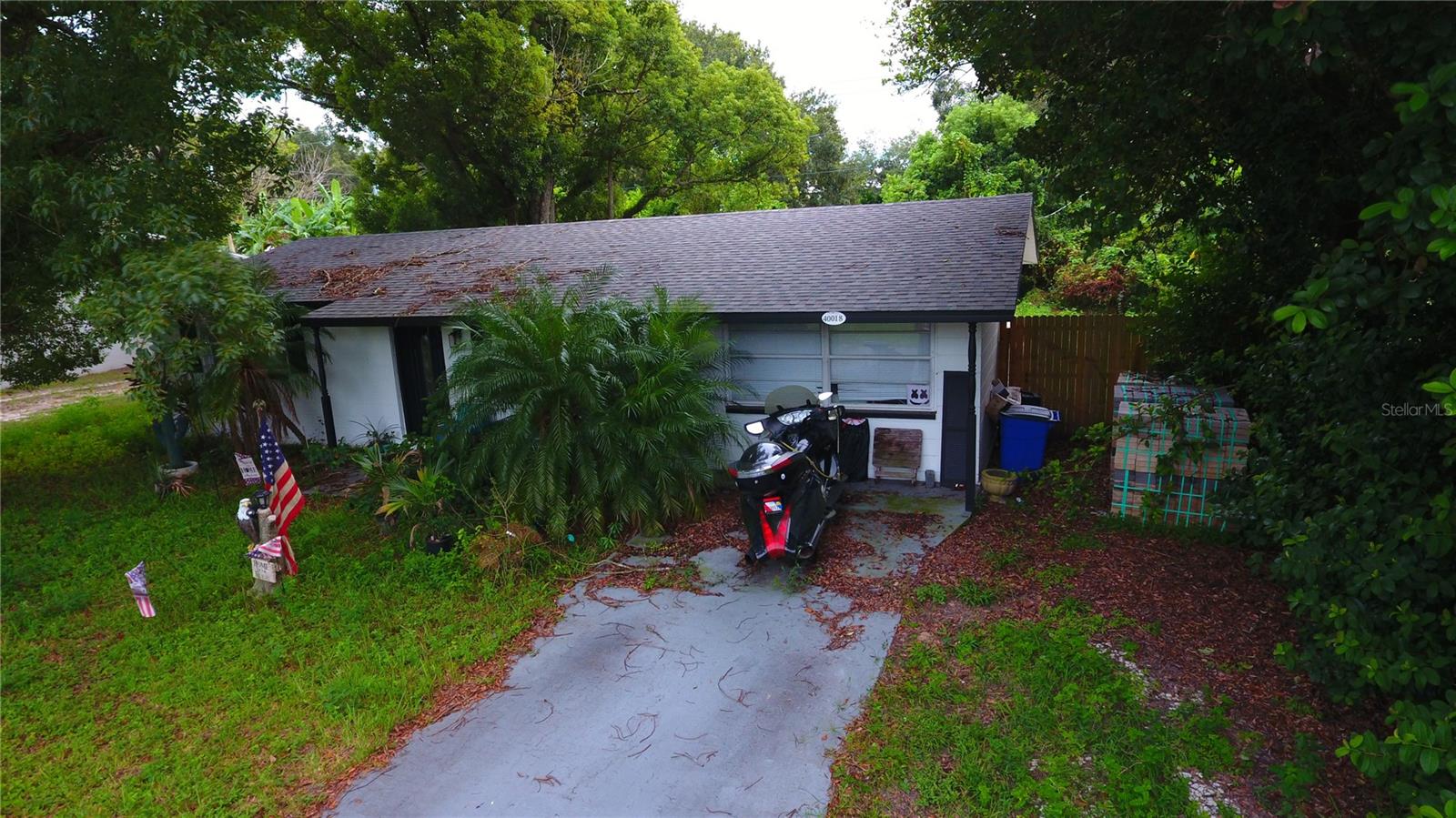 Listing Details for 40018 Proud Mockingbird Road, ZEPHYRHILLS, FL 33540