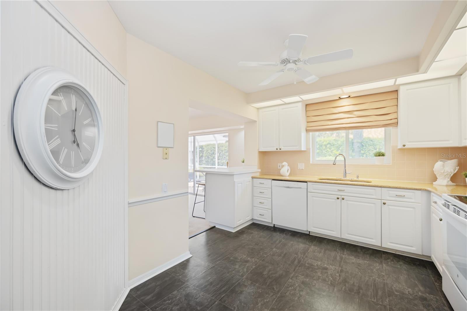 Image 25 of 62 For 4995 Pepperwood Place