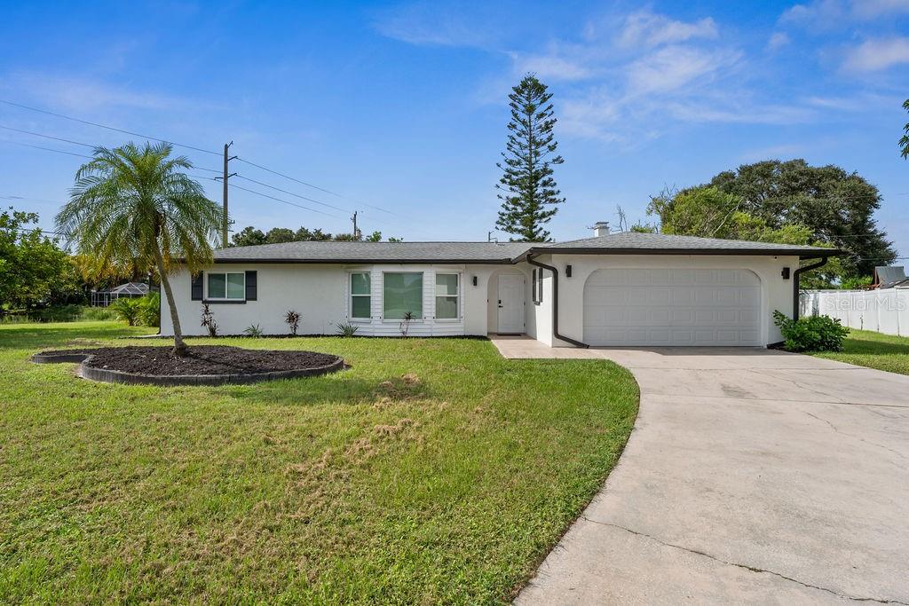 Details for 243 Moss Lane, VENICE, FL 34293