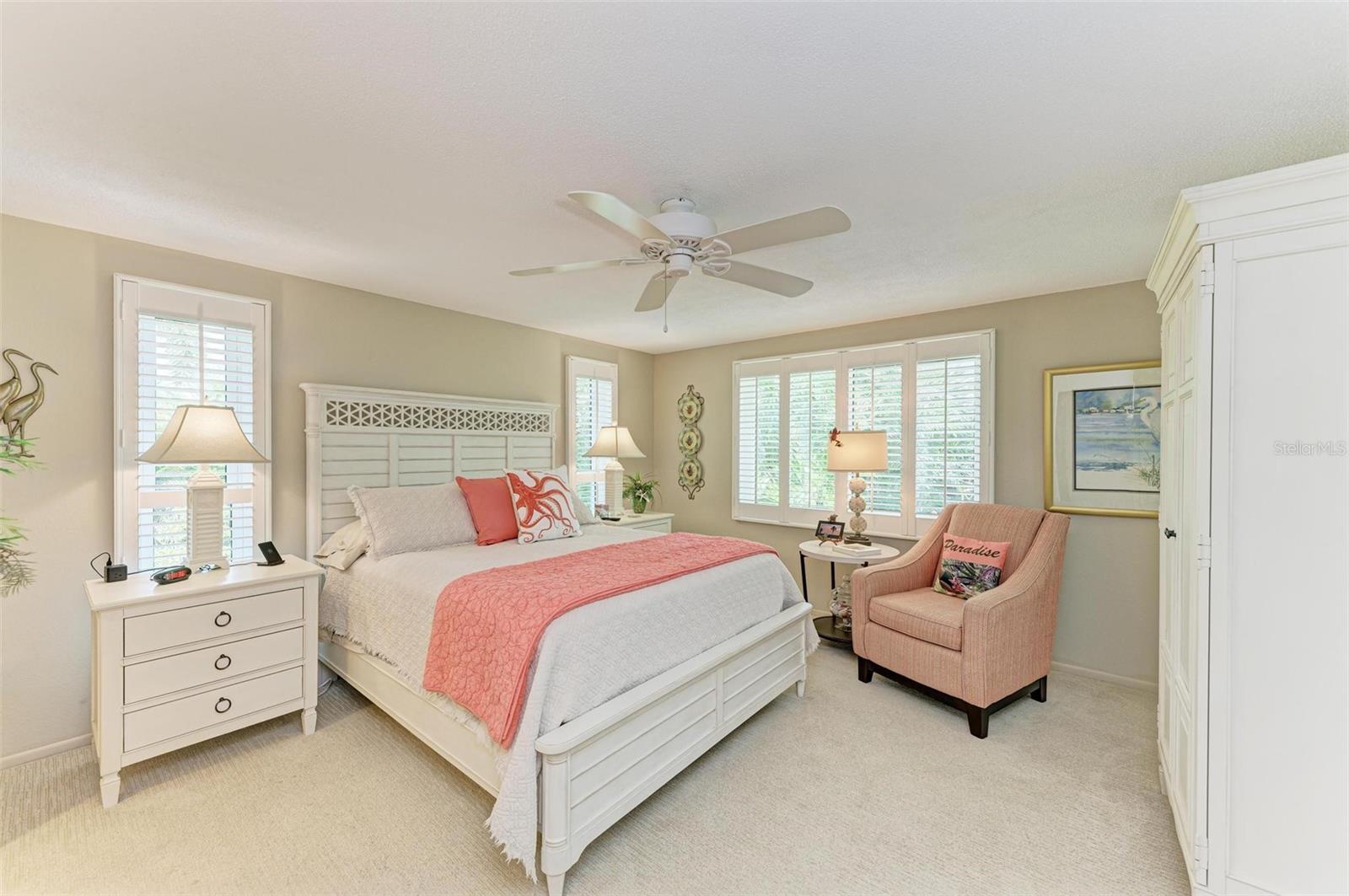Image 40 of 81 For 136 Crescent Dr