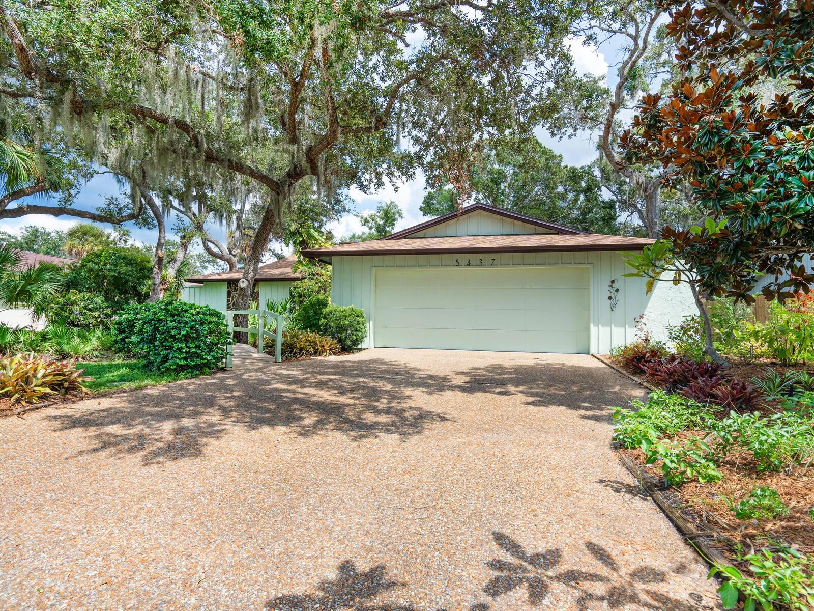 Details for 5437 Creeping Hammock Drive, SARASOTA, FL 34231