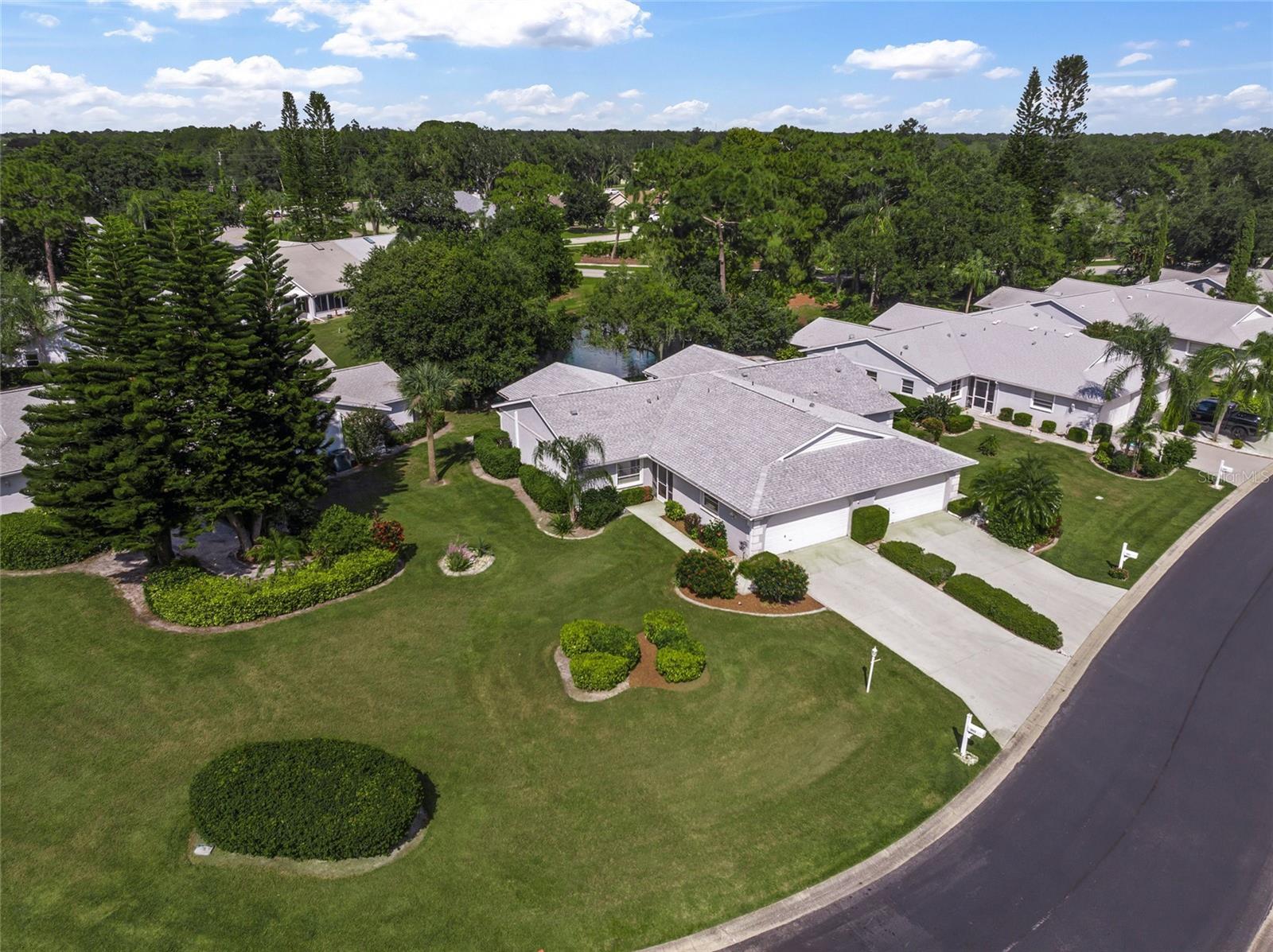 Listing photo id 53 for 3653 Bonaventure Court
