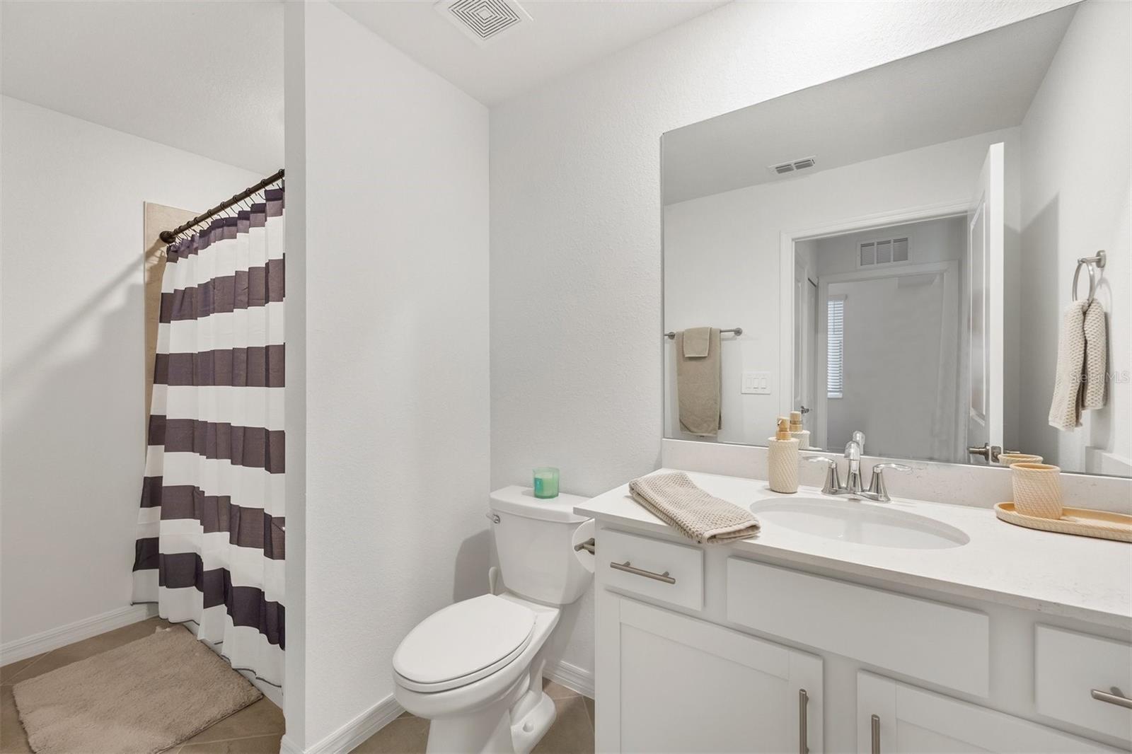 Image 17 of 36 For 12320 Wellen Golf St  105