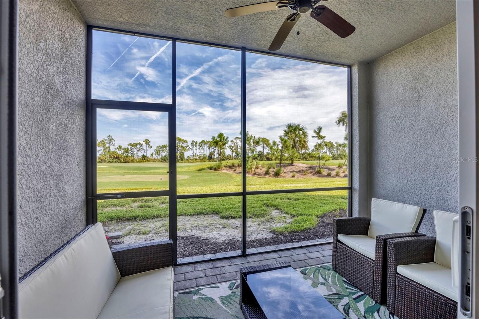 Image 20 of 36 For 12320 Wellen Golf St  105