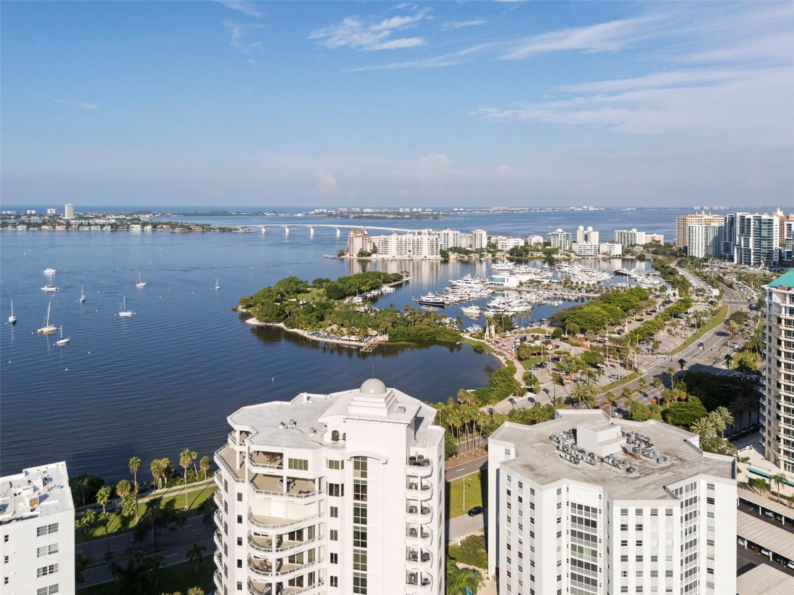 Listing photo id 20 for 500 Palm Avenue 81