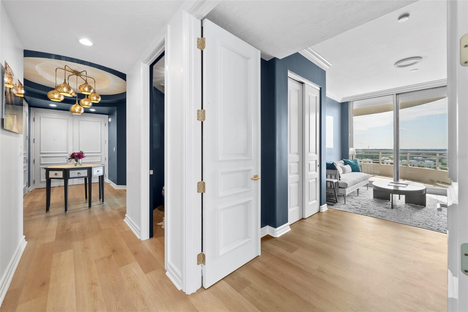 Listing photo id 59 for 500 Palm Avenue 81