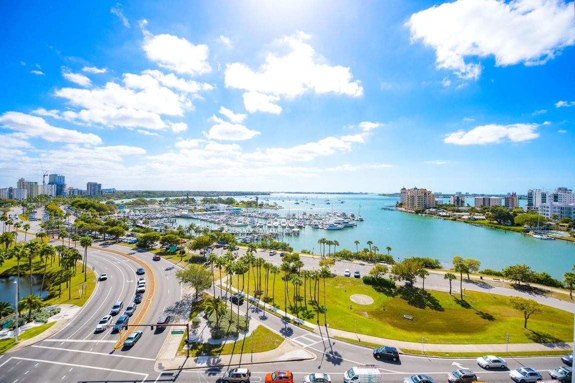 Listing photo id 22 for 1155 Gulfstream Avenue 908