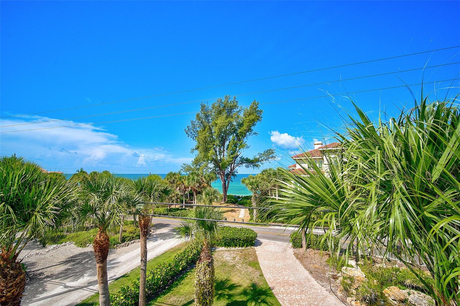 Listing photo id 43 for 3616 Casey Key Road