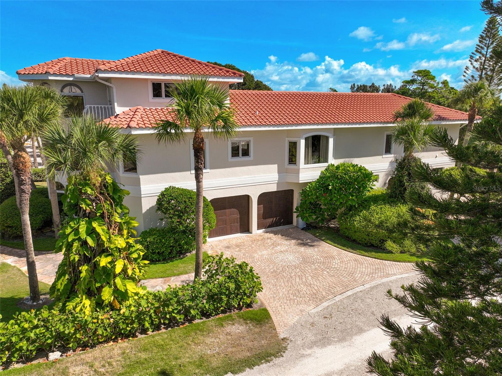 Listing photo id 52 for 3616 Casey Key Road