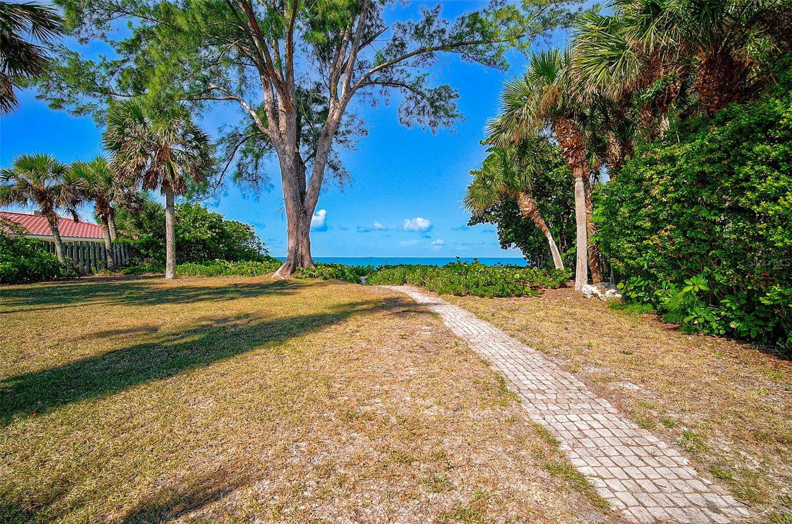 Listing photo id 56 for 3616 Casey Key Road