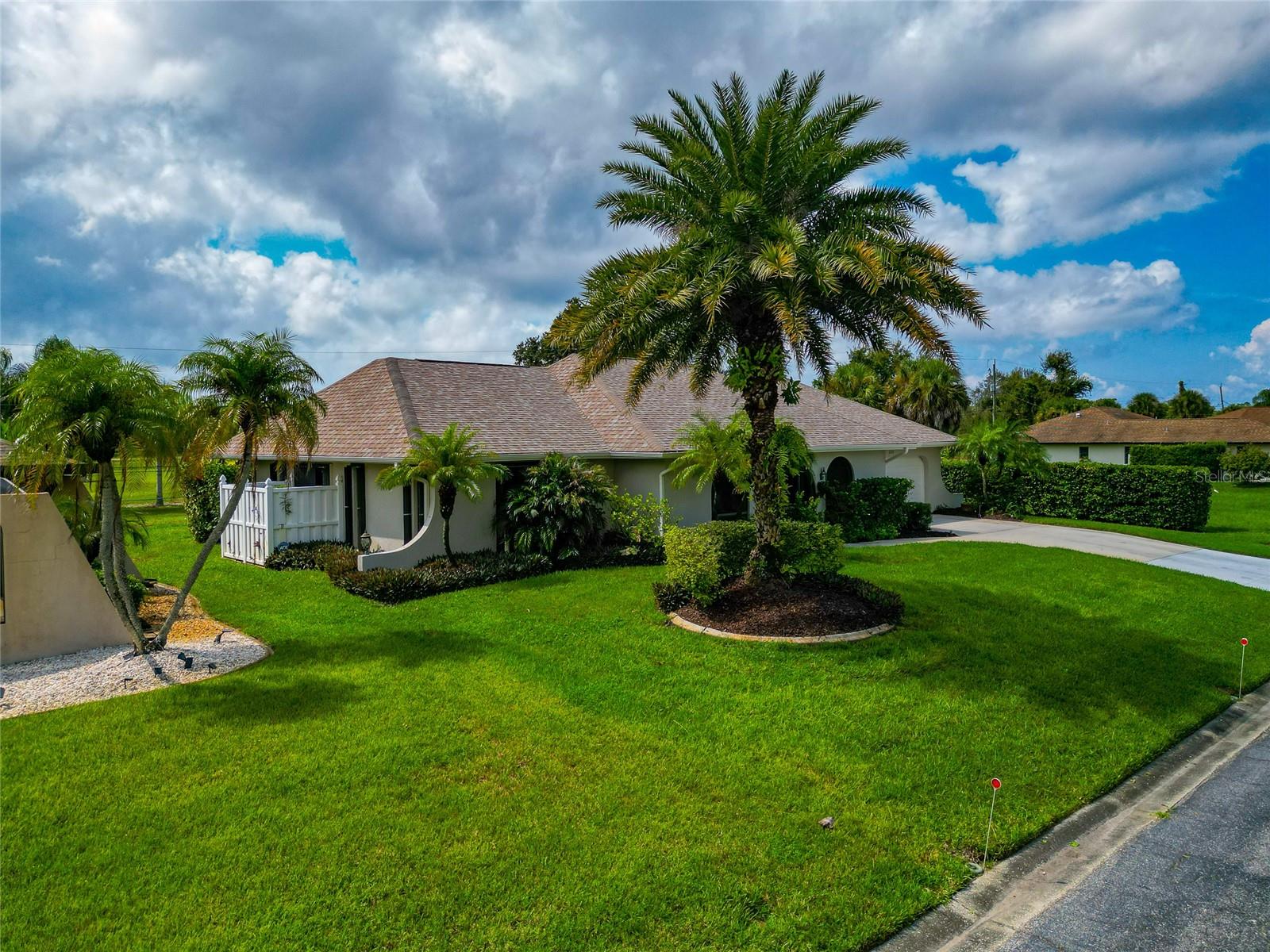 Image 60 of 81 For 225 Brighton Court