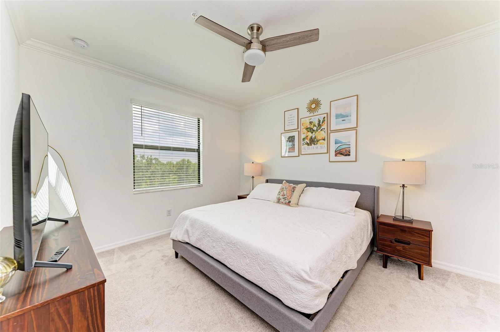 Image 24 of 68 For 18114 Gawthrop Drive 403