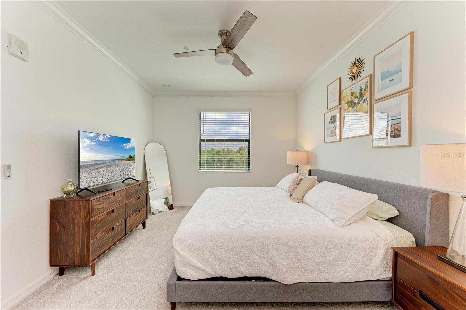 Image 25 of 68 For 18114 Gawthrop Drive 403