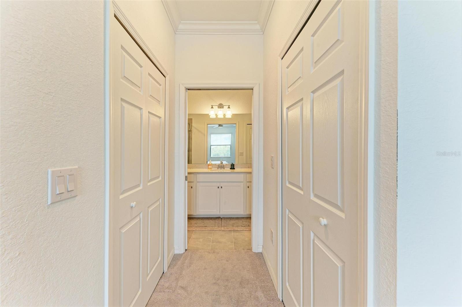 Image 27 of 68 For 18114 Gawthrop Drive 403