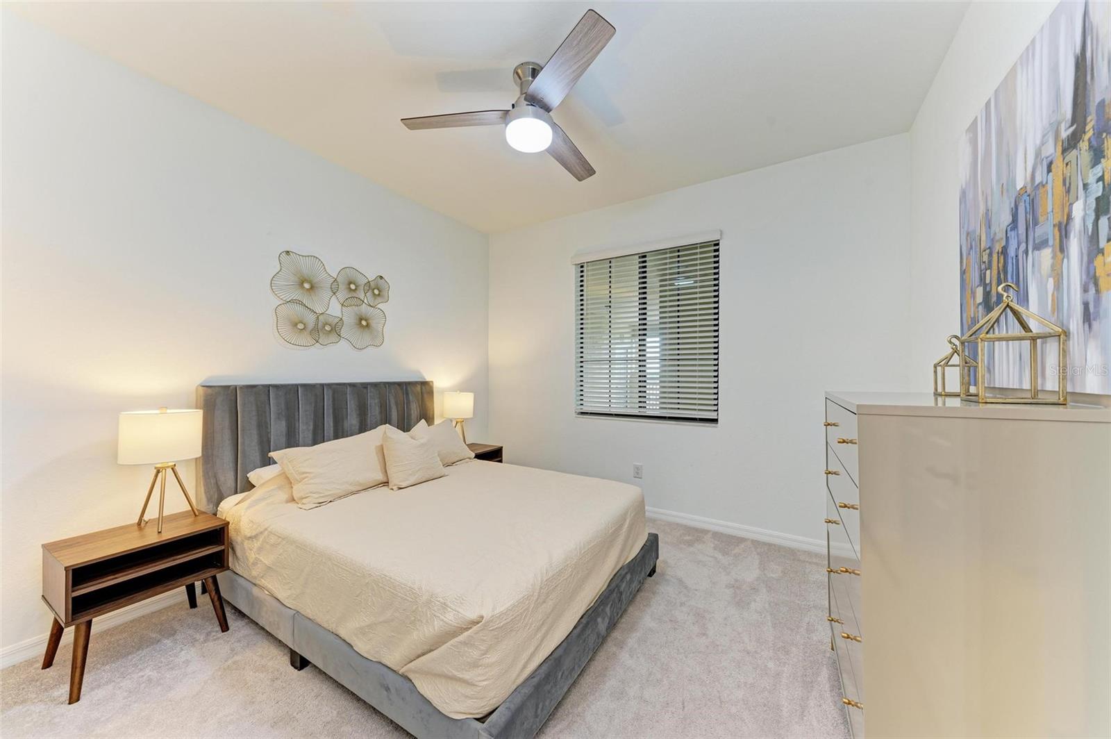 Image 31 of 68 For 18114 Gawthrop Drive 403