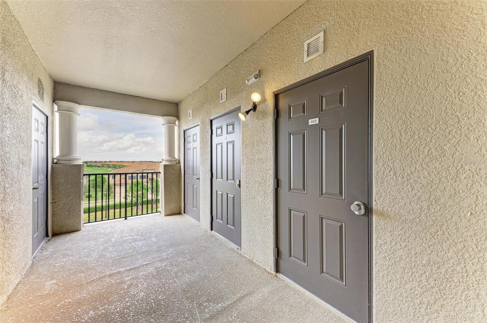 Image 40 of 68 For 18114 Gawthrop Drive 403