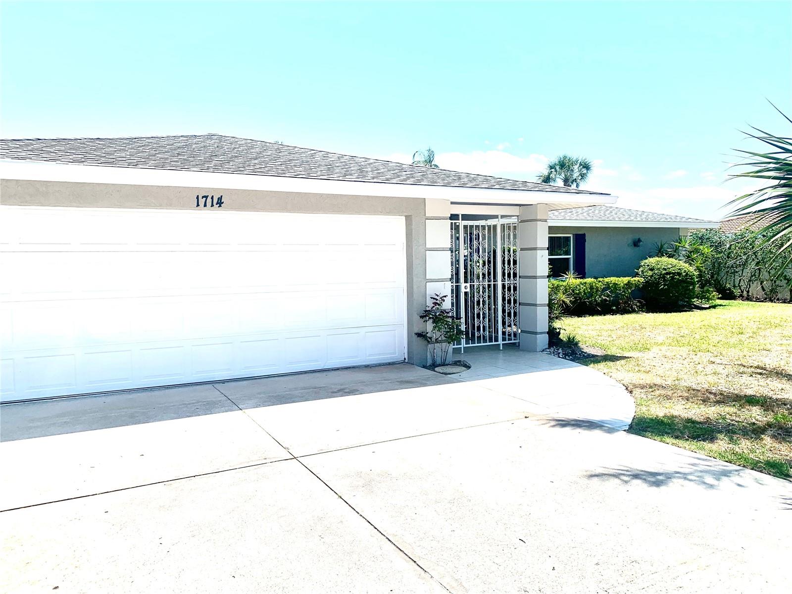 Image 73 of 74 For 1714 Meadowood Street
