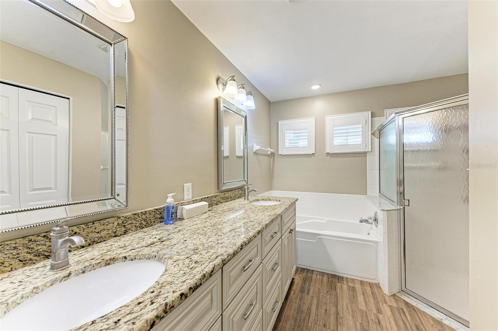 Listing photo id 28 for 1208 Caloosa Creek Court