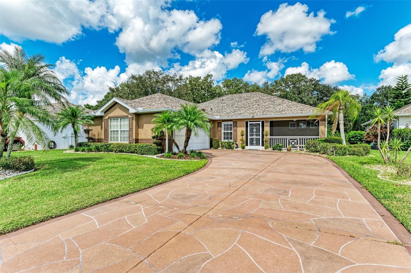 Listing photo id 6 for 1208 Caloosa Creek Court