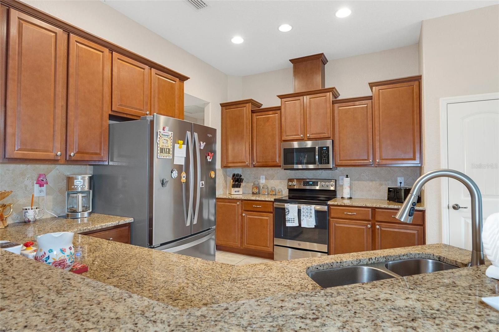 Image 14 of 44 For 11358 Lomita Wren Road