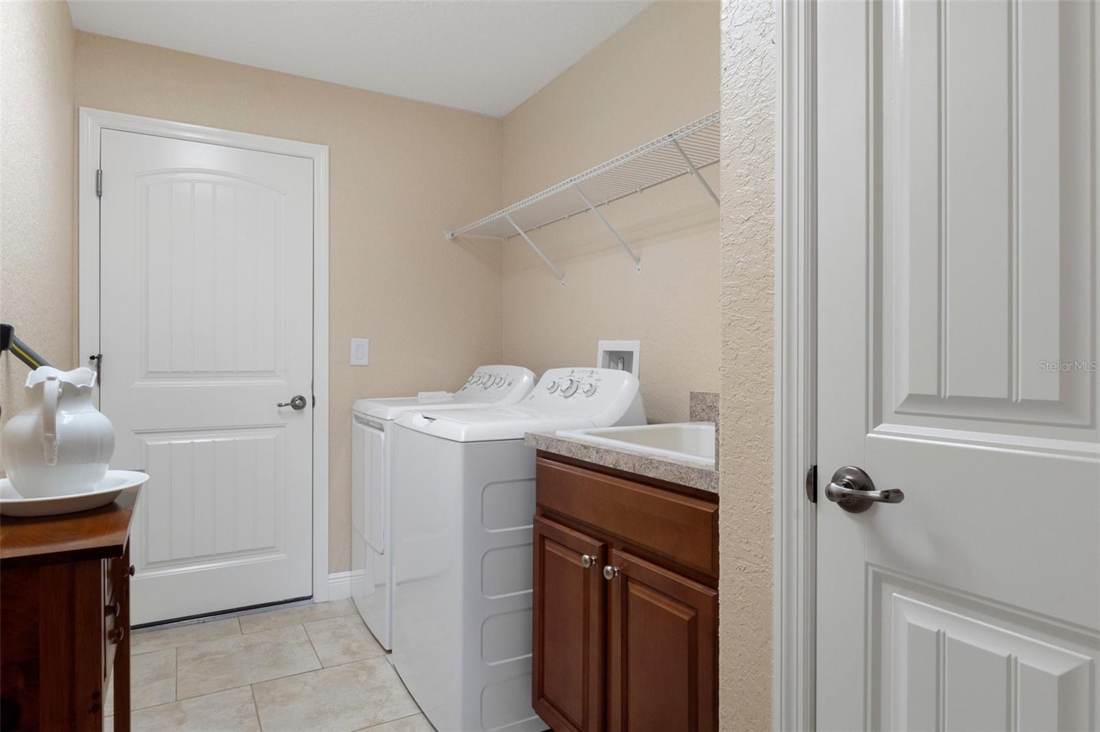 Image 29 of 44 For 11358 Lomita Wren Road