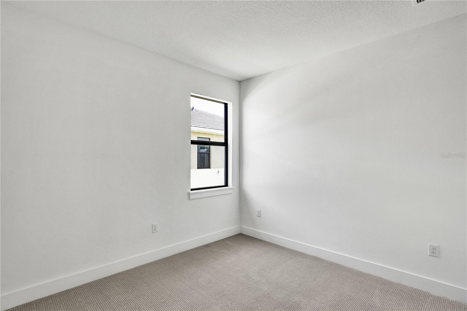 Image 17 of 22 For 18812 Dayspring Place