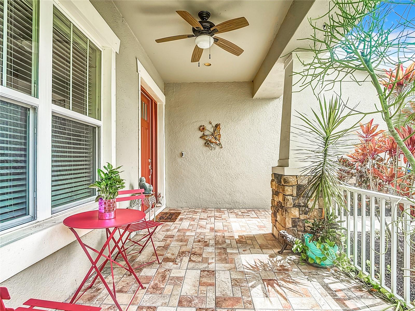 Listing photo id 1 for 6263 Anise Drive