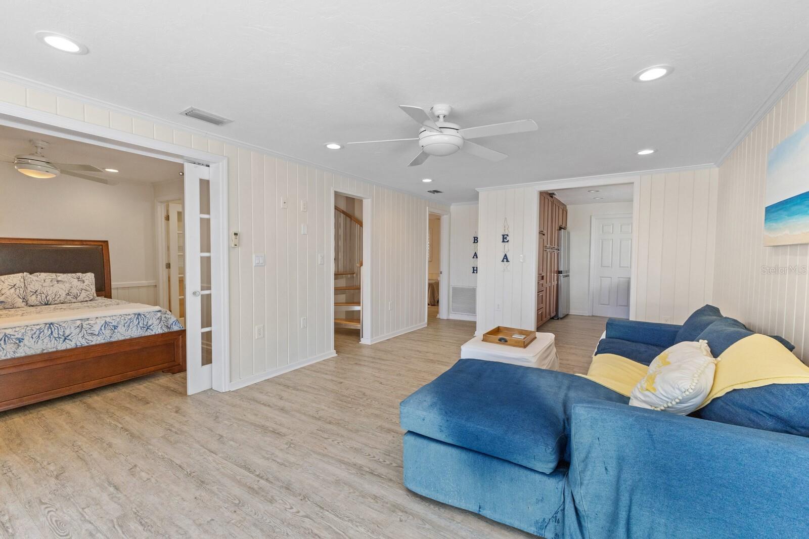 Image 40 of 99 For 3007 Avenue F  3