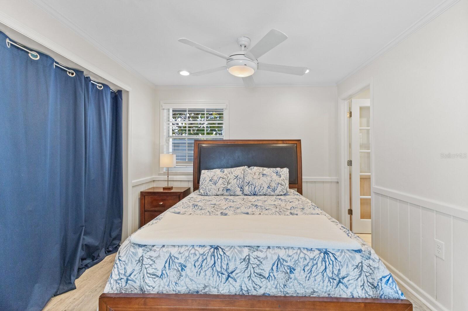 Image 46 of 99 For 3007 Avenue F  3