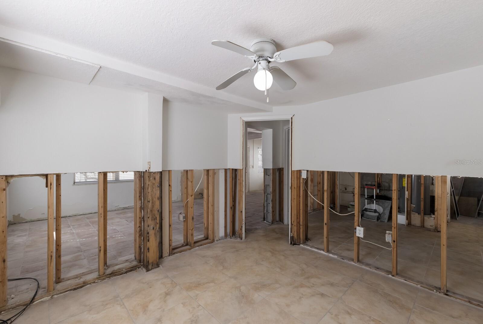Image 96 of 99 For 3007 Avenue F  3
