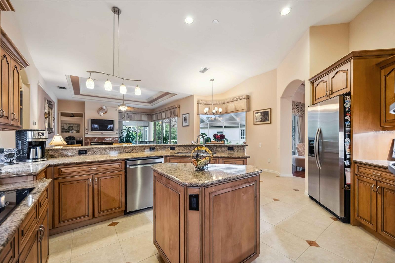 Listing photo id 24 for 7594 Tori Way