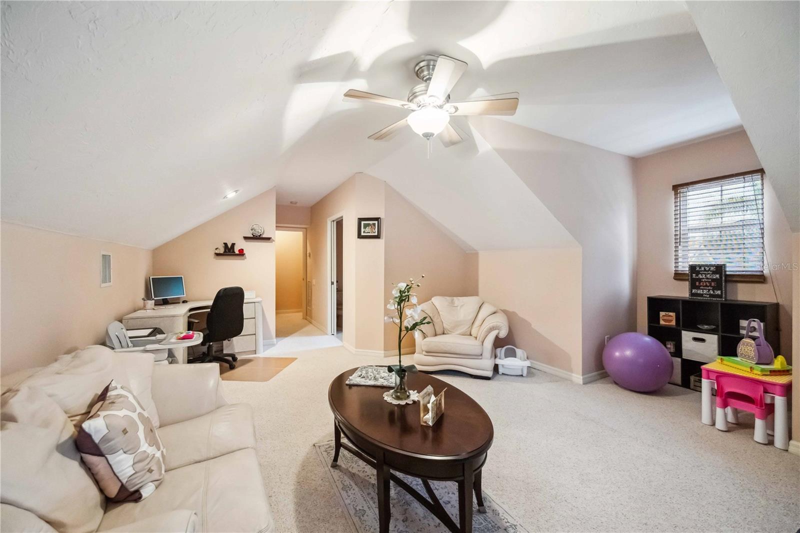 Listing photo id 46 for 7594 Tori Way