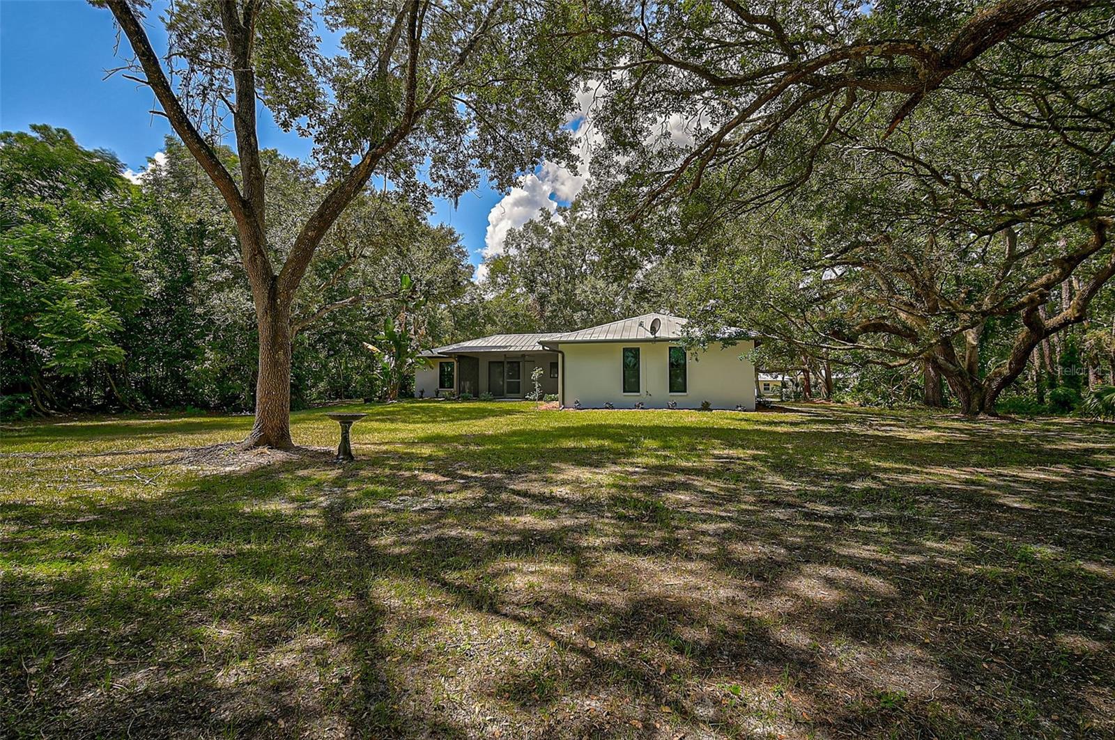 Listing photo id 41 for 4554 Hidden Forest Lane