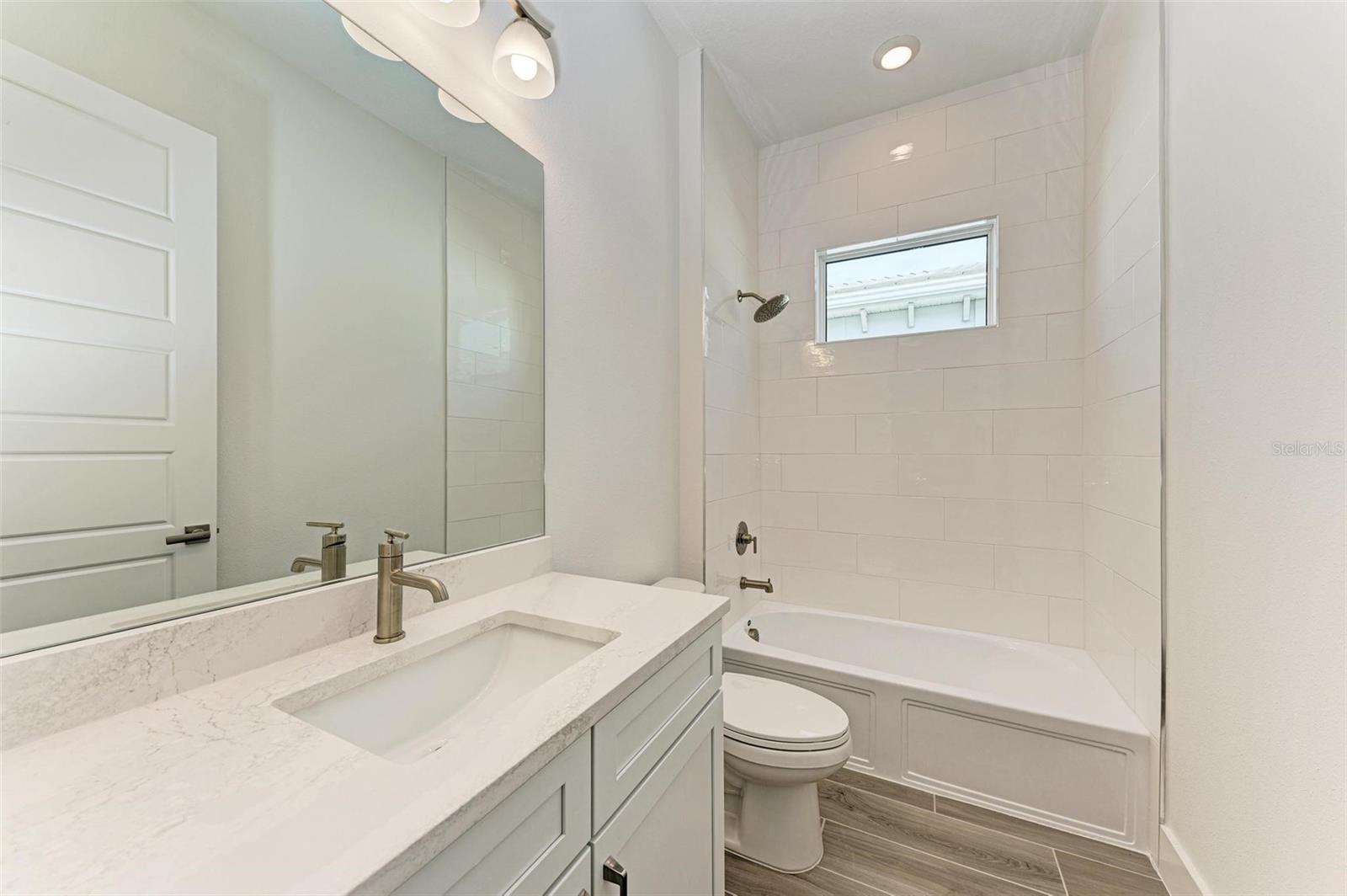 Listing photo id 21 for 6224 Sea Lavender Drive