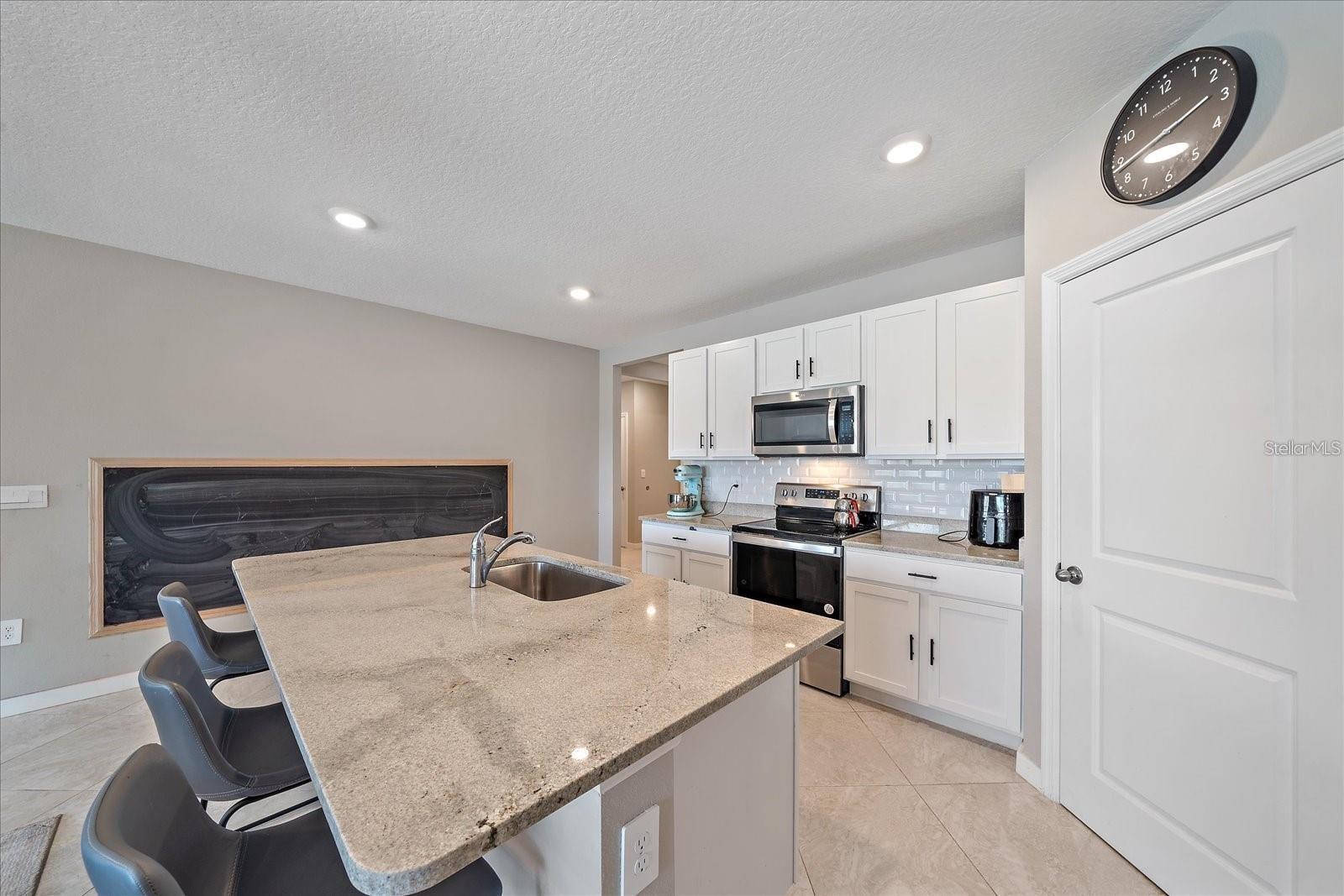 Image 10 of 30 For 5120 Vecchio Court