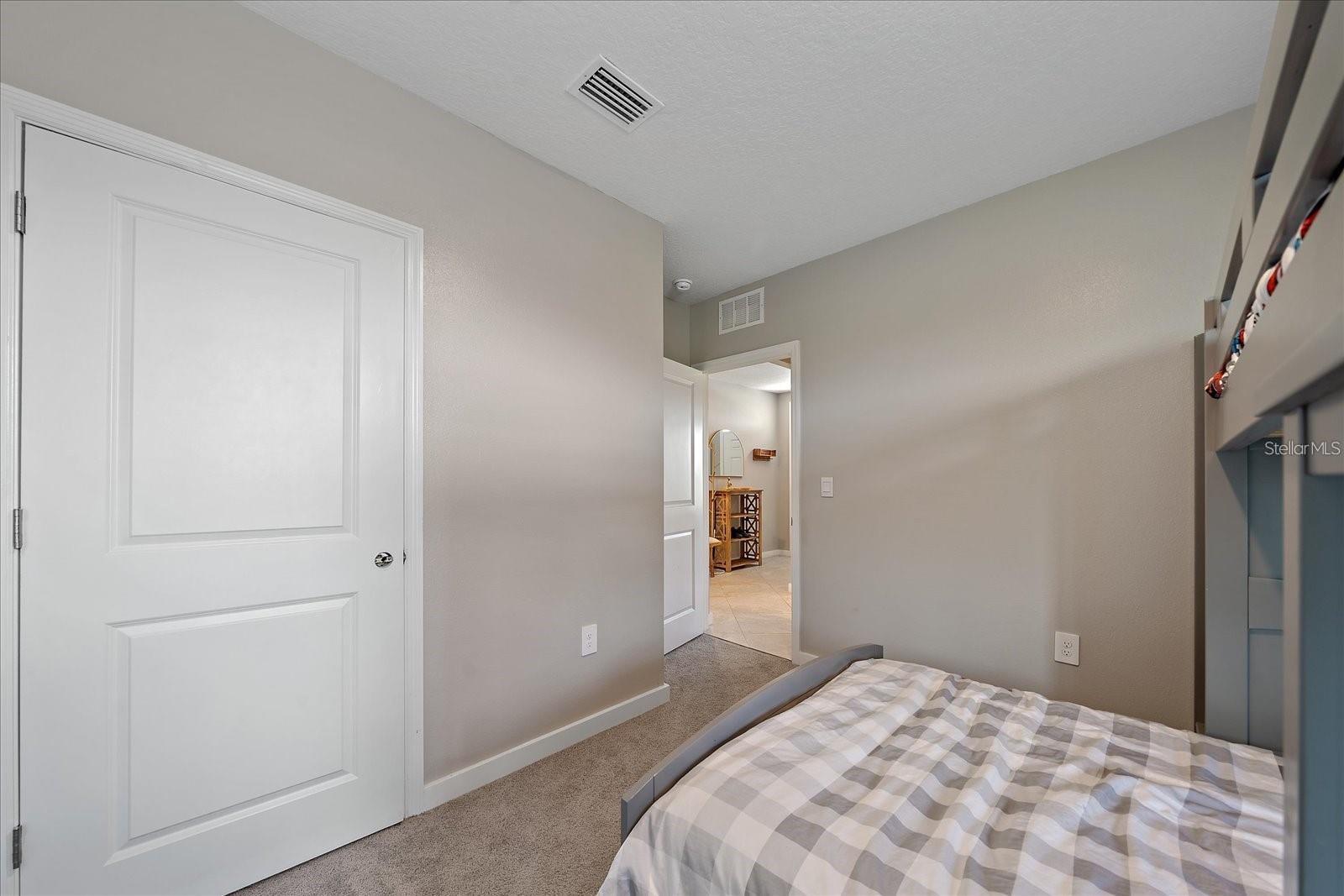 Image 28 of 30 For 5120 Vecchio Court