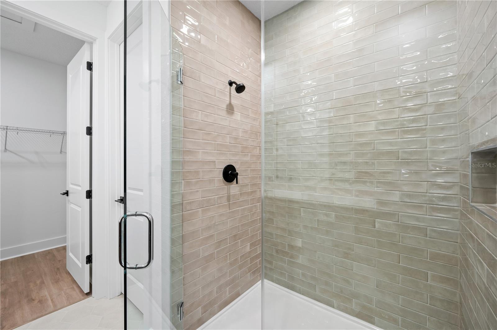 Image 25 of 53 For 9975 Key Haven Road