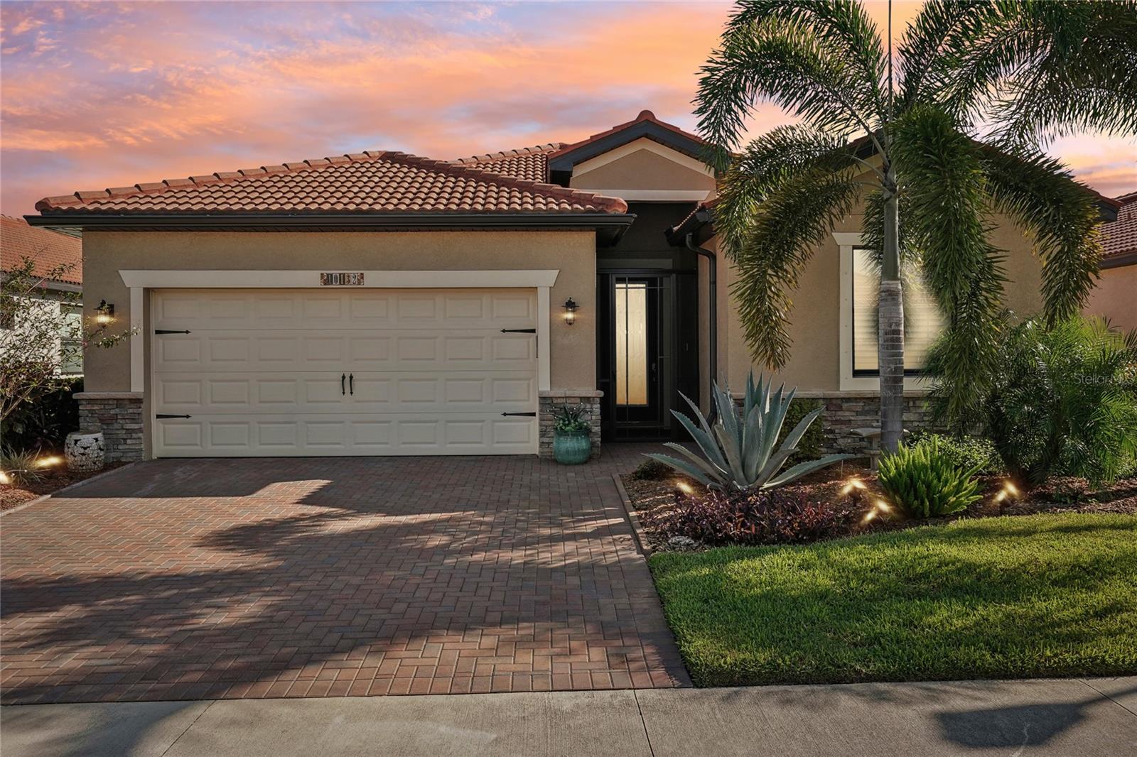 Details for 10132 Colubrina Drive, VENICE, FL 34293