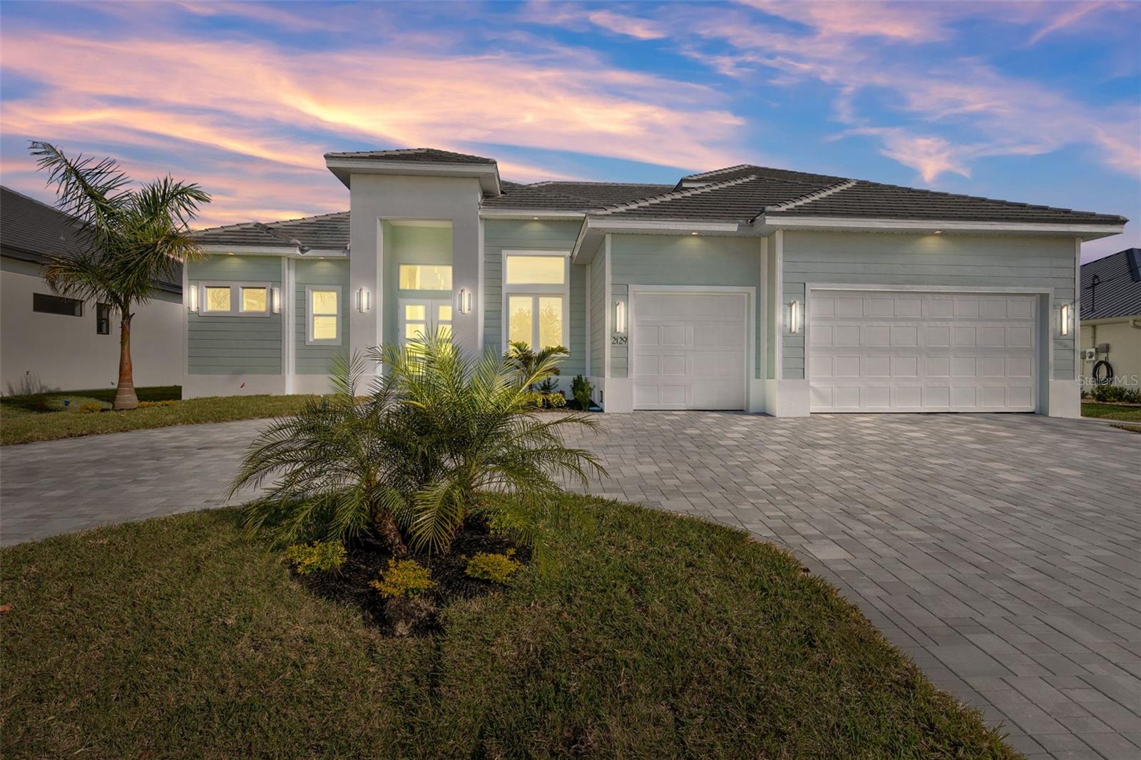 Details for 2129 Cape Coral Parkway W, CAPE CORAL, FL 33914